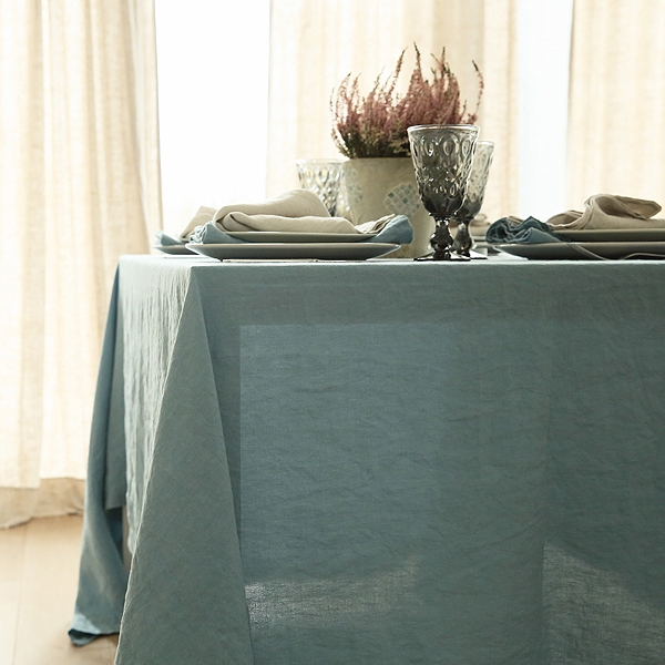 Pre-washed linen tablecloth 170x250 cm