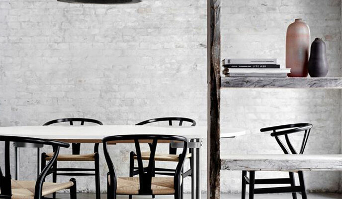 Dining room with a light concrete effect design