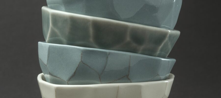 Porcelain and ceramic mug with Scandinavian design